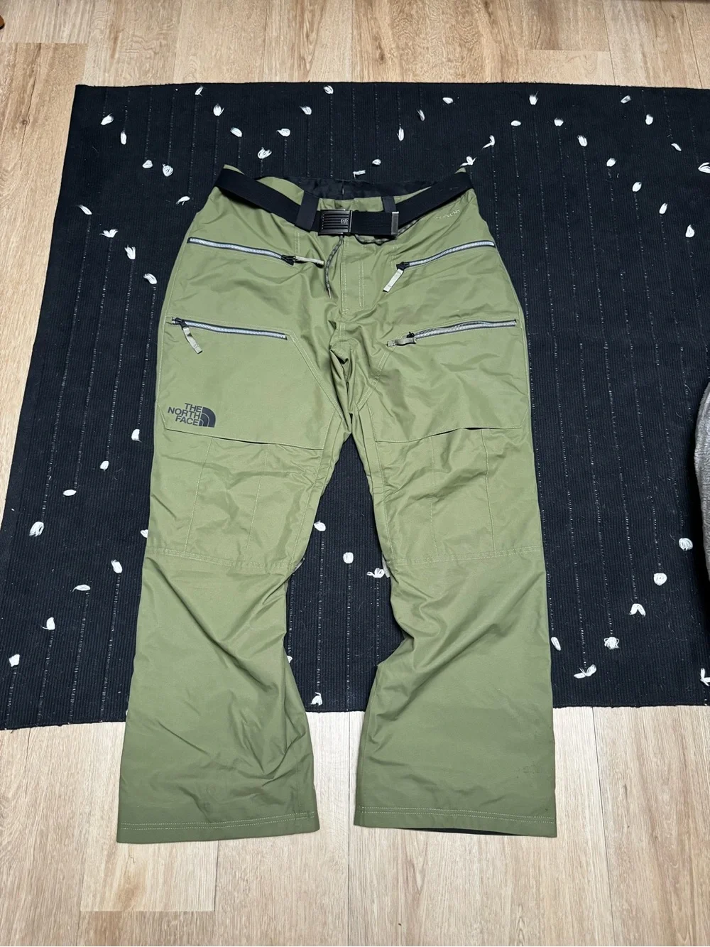 The North Face Men’s Olive Green Snow Pants Waterproof